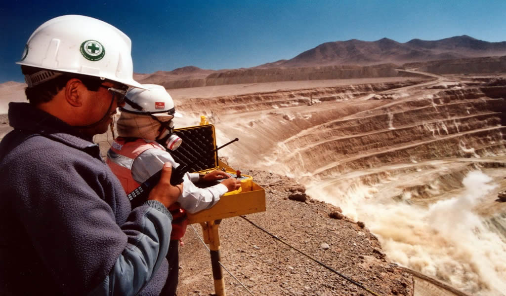 Proyecto minero de cobre, oro y plata "Los Azules" busca financiamiento