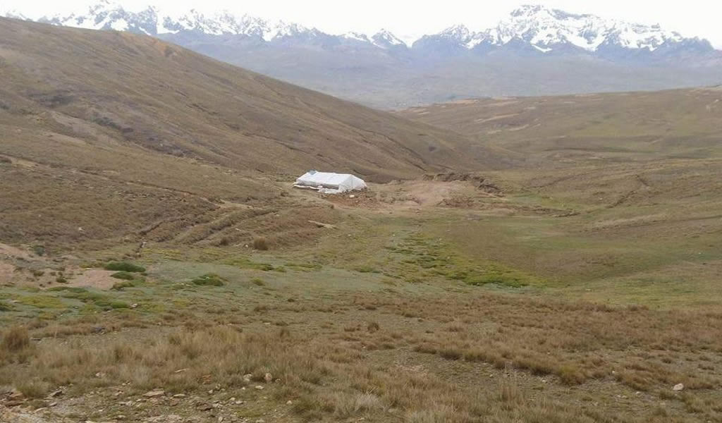 Minería ilegal sigue avanzando en zona que pertenece al Santuario del Señor de Qoyllurity