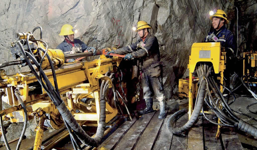 Sector minero aportó US$717M en impuestos a Ecuador en 2017