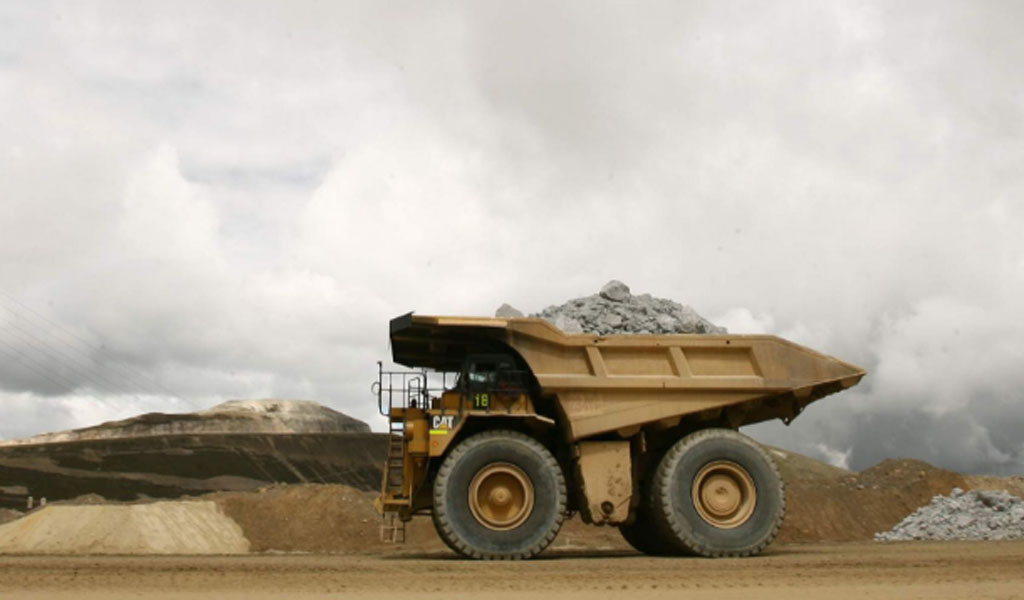 Minera Volcan reporta pérdidas en cuarto trimestre por cargo excepcional por Glencore