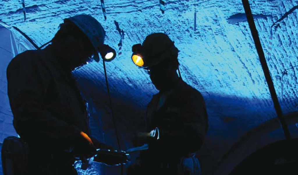 Trabajadores de Escondida definen hoy creación de nuevo sindicato de la minera