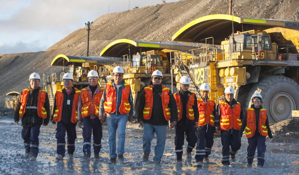 Arequipa y Junín concentran el 25% de los trabajadores mineros del país