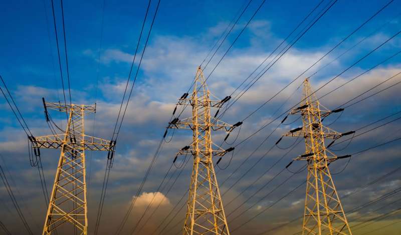 Mina de chilena Antofagasta vende negocio de transmisión eléctrica por casi US$120M