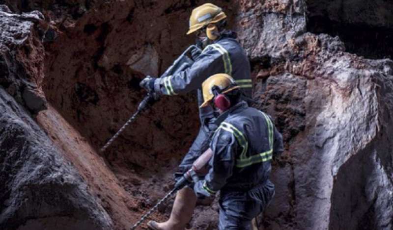 México : Temen se cancelen concesiones mineras
