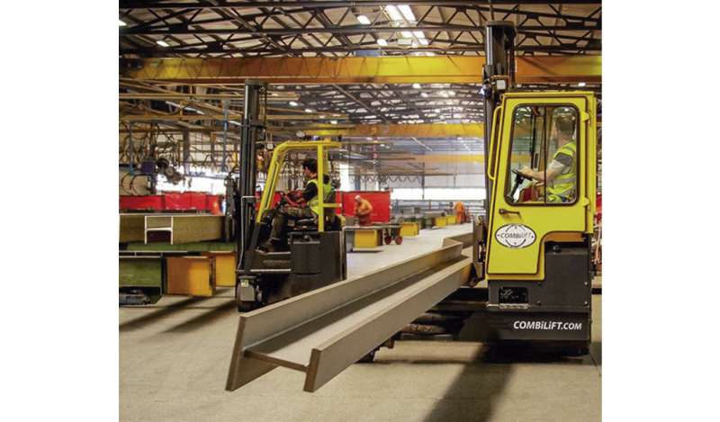 EUROLIFT S.A. - Carretilla de carga lateral COMBILIFT