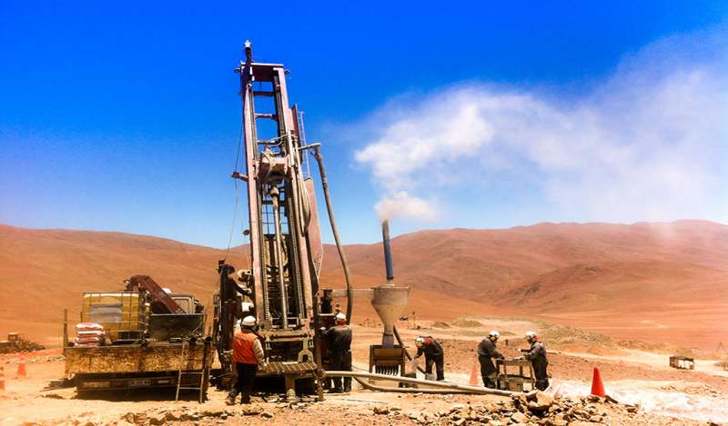Gobierno de Trump otorga concesiones mineras para proyecto de grupo Luksic en EEUU