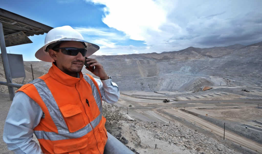 Minería generaría cerca de un millón de empleos al 2021