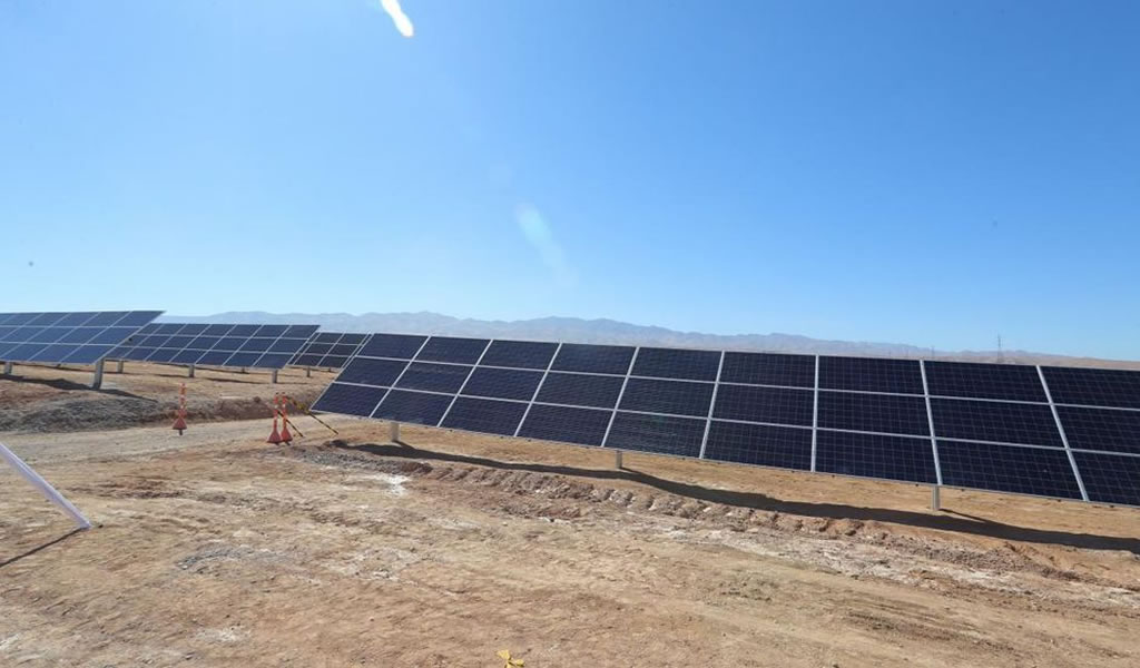 Otorgan concesión a Engie para realizar estudios de factibilidad de futura central solar en Moquegua