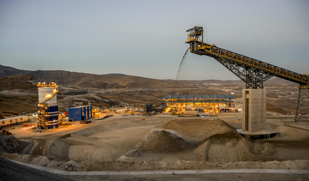 Producción del sector minero impulsó crecimiento de la economía peruana en agosto