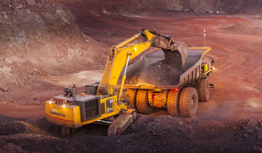 Anglo American reduce los objetivos de producción de carbón, mineral de hierro y diamantes