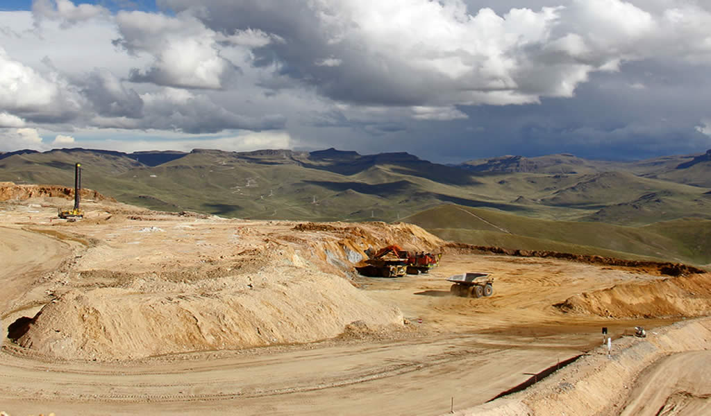Tacna: Anglo American explorará si hay oro y cobre en Susapaya