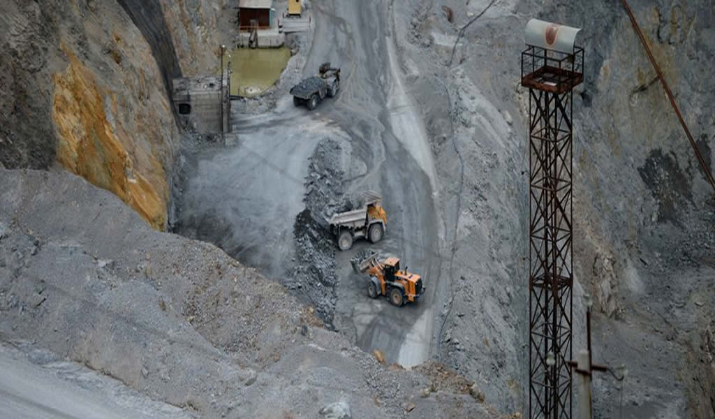 Carlos Santa Cruz: retraso del proyecto minero Tía María arriesga inversiones