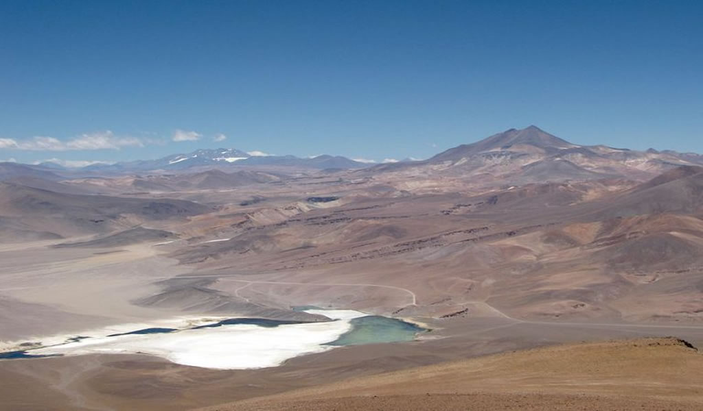 Chile: aprueban EIA de Bearing Lithium