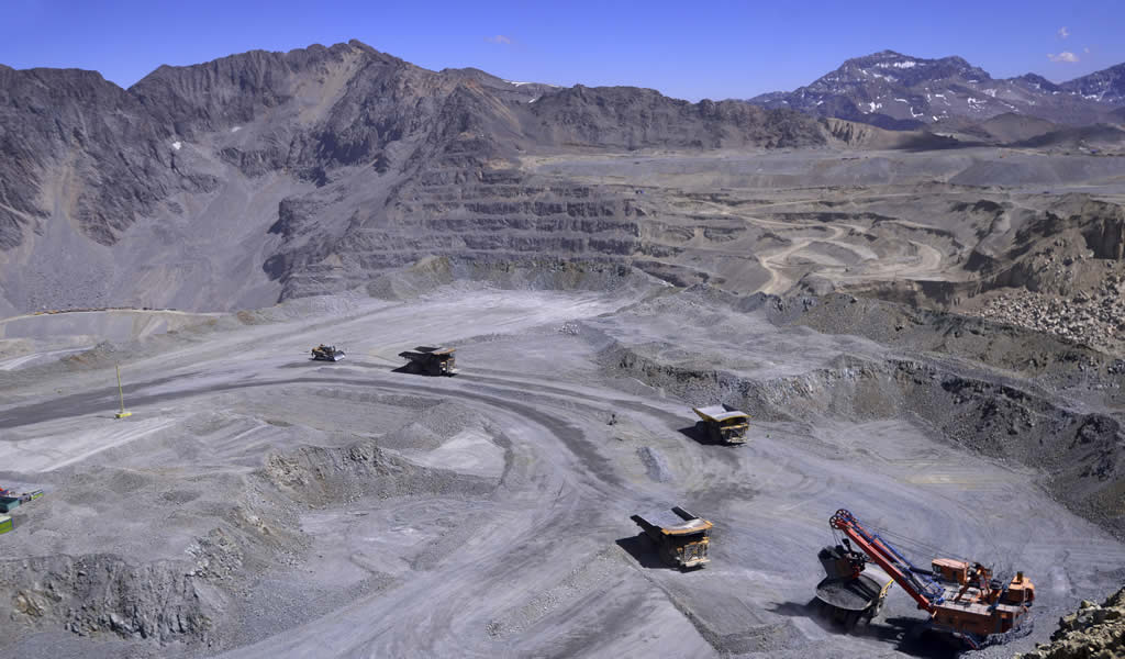 Minem prevé que inversiones mineras sumen US$ 12 800 millones en 2020 y 2021