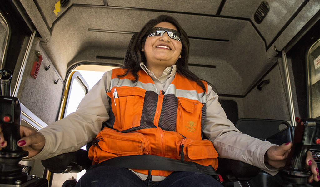 En Chile, una de cada diez personas dedicadas a la minería es mujer