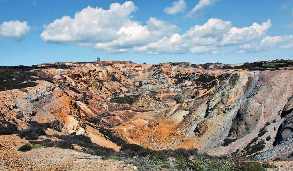 Freeport-McMoRan apunta a alcanzar la marca de cobre en seis sitios operativos