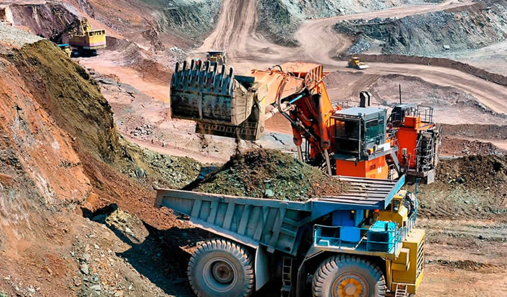 IIMP pone en debate la Competitividad Minera en el Perú