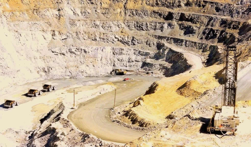 IPE: el crecimiento de la actividad minera en Tacna y Moquegua atenuó la caída en ambas regiones