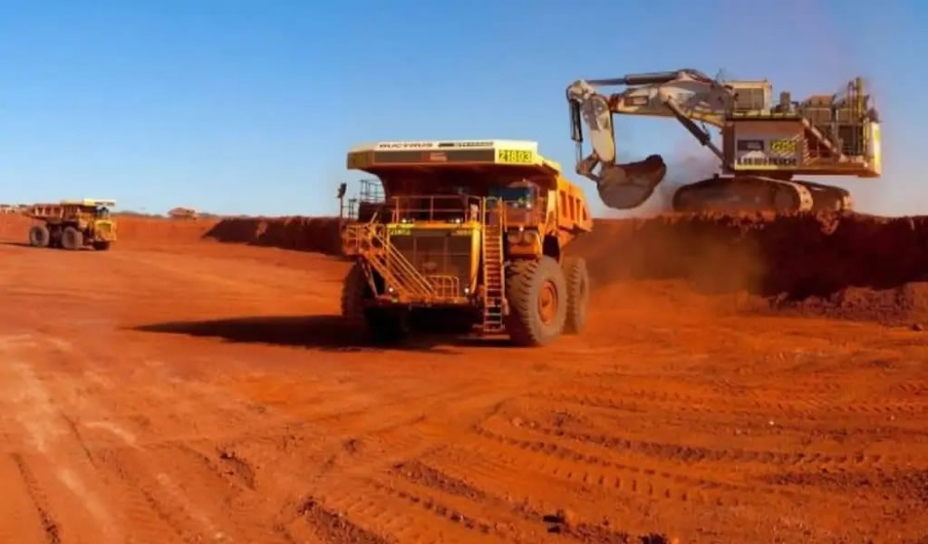 Australia registra un récord de $104.000 millones en exportaciones de mineral de hierro este año financiero