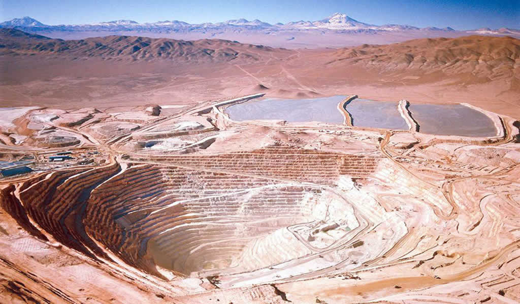 Escondida: producción de cobre disminuyó en un 8% en el período julio 2020 - marzo 2021
