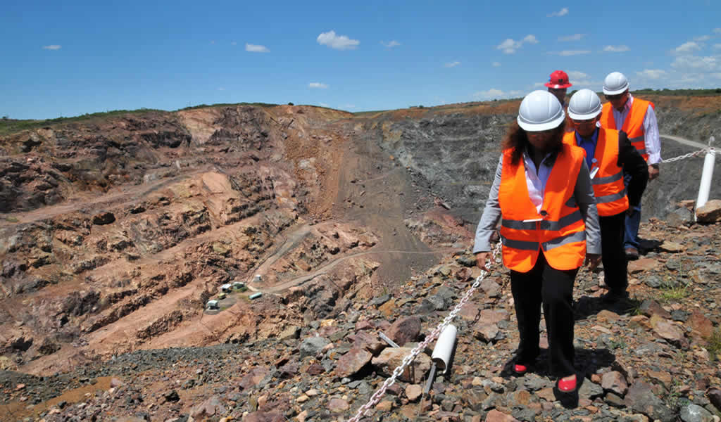 Miguel Cardozo: “Falta que el Estado inicie el diálogo con las empresa mineras”