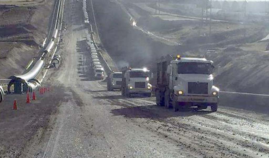 Minera de cobre MMG reinicia transporte de carga tras pausa en bloqueos de comunidad en Perú