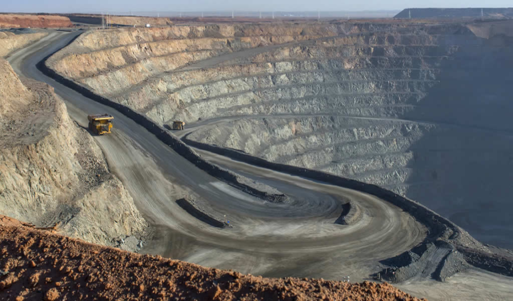 Miguel Cardozo: "Gobierno no tiene una política económica que permita desarrollo de la industria minera"