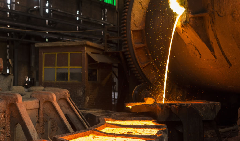 Zijin Mining detendrá fundición de cobre en Serbia para revisión