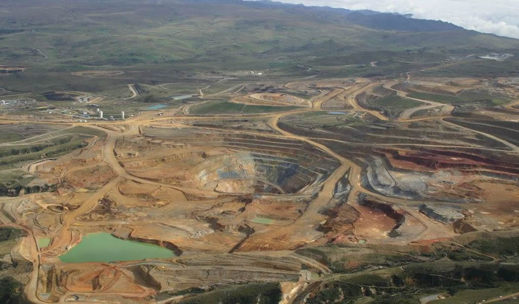 Compañías mineras dan nuevos pasos para ampliar operaciones de oro