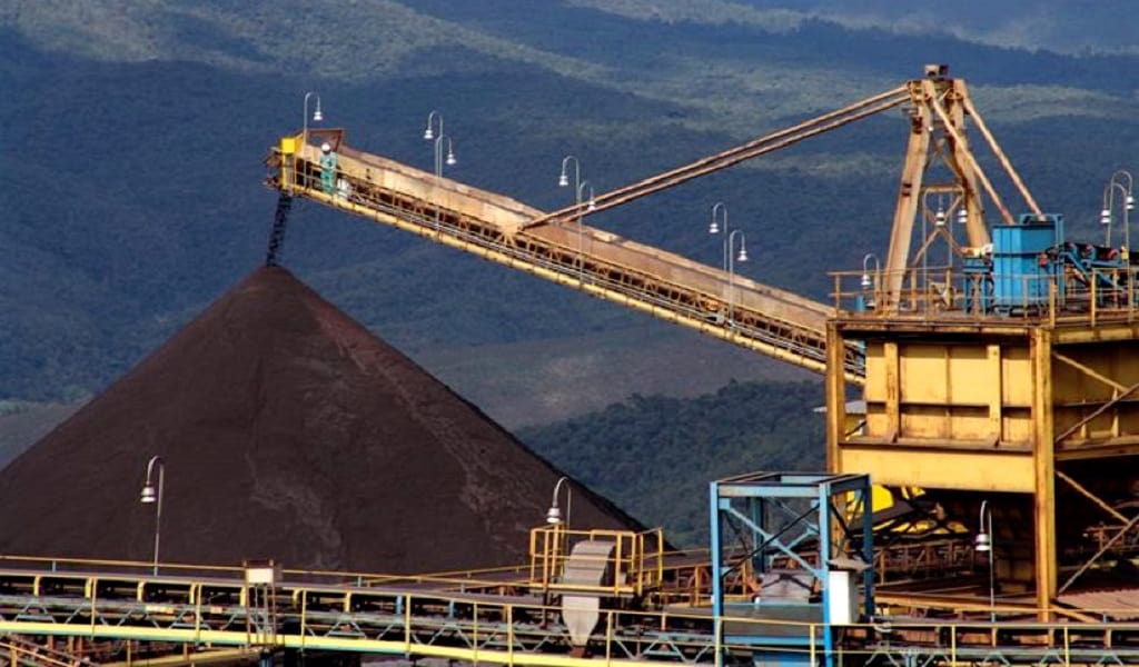 Vale espera producir aproximadamente 320 millones de toneladas métricas de mineral de hierro