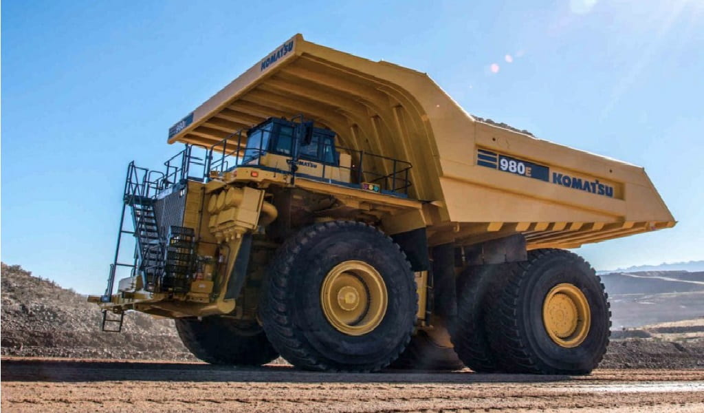 Cerro Verde evalúa capacidad de siete camiones de 400 toneladas para acarreo de mineral
