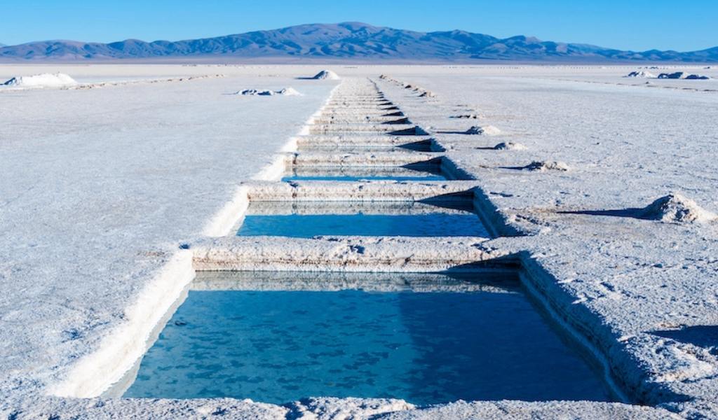Argentina: La minera estatal YPF lanzará su primer proyecto de litio