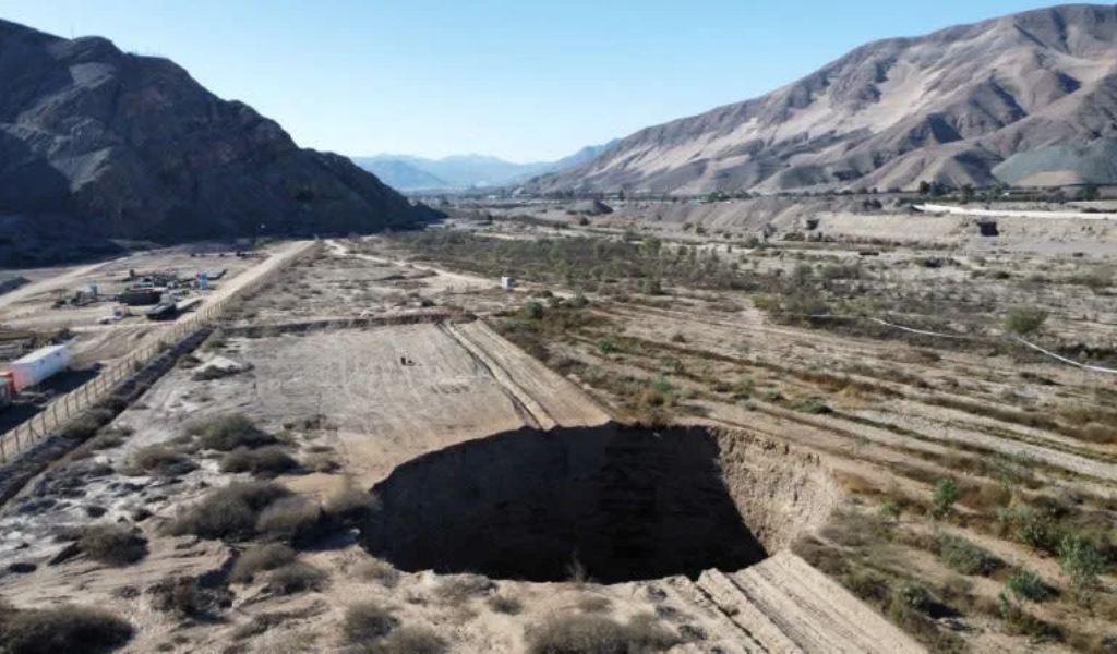 Chile: Cierran permanentemente zonas mineras conectadas a gran socavón