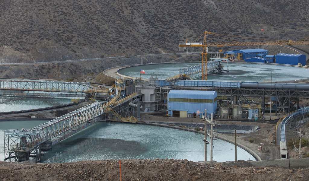 Antofagasta Minerals cumple metas de producción de 646.200 toneladas de cobre en 2022