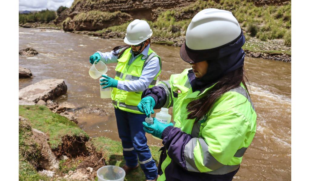 AMSAC realiza monitoreo de calidad del agua en proyecto Vado y Malpaso en Junín