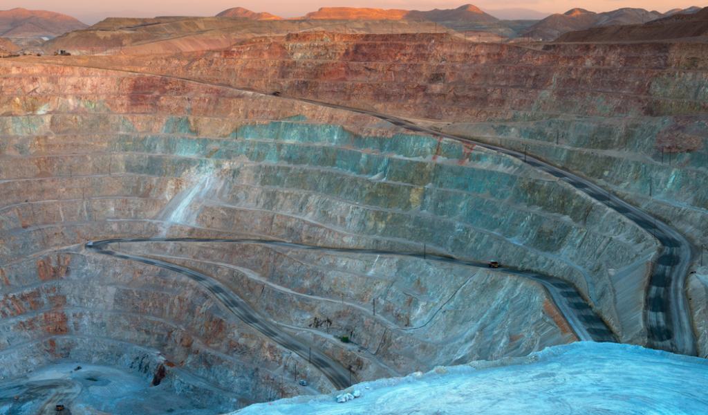 Perú produce 8 de los 17 minerales críticos para la transición energética