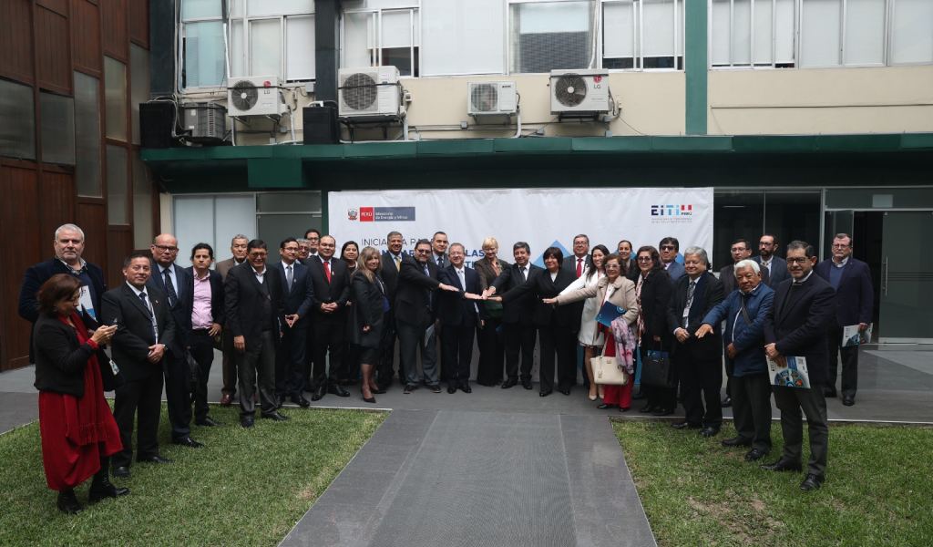 Ministro Mucho anuncia reincorporación del Perú a la iniciativa para la transparencia en las industrias extractivas