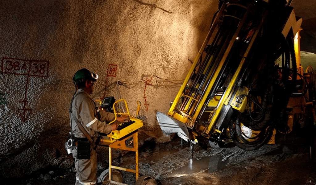Beneficios de la automatización aplicada en las etapas de explotación minera