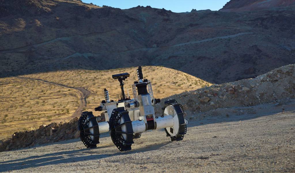 ¿Cómo la robótica optimiza las operaciones mineras a cielo abierto?