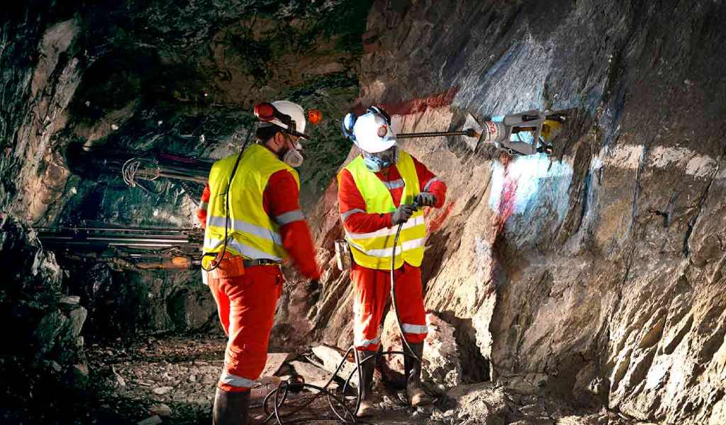 Cómo aplicar tecnología en las operaciones de voladura subterránea