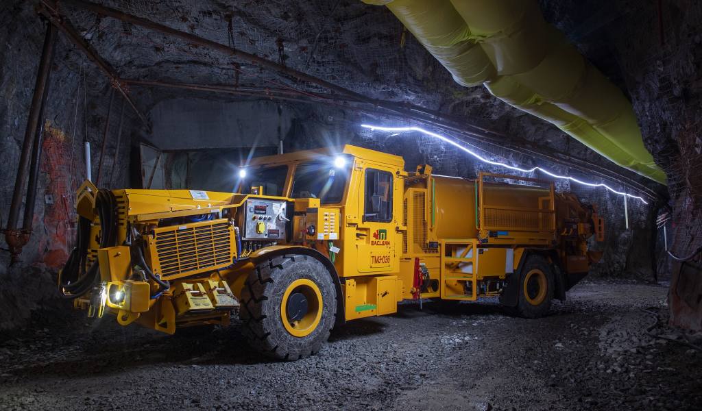 Electrificación de equipos mineros: Retos y oportunidades hacia una operación limpia